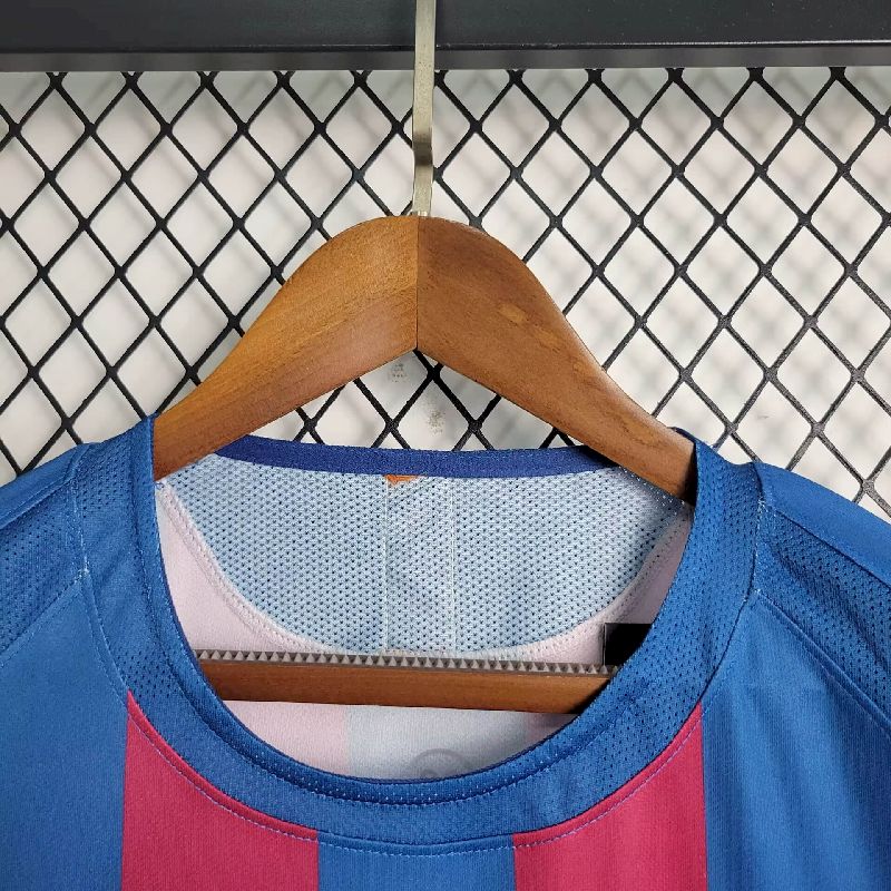 Retro Barcelona 2005/06 Home UCL Edition Long Sleeve Jersey