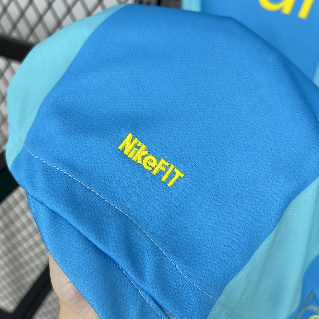 Retro Barcelona 2007/08 Away Jersey