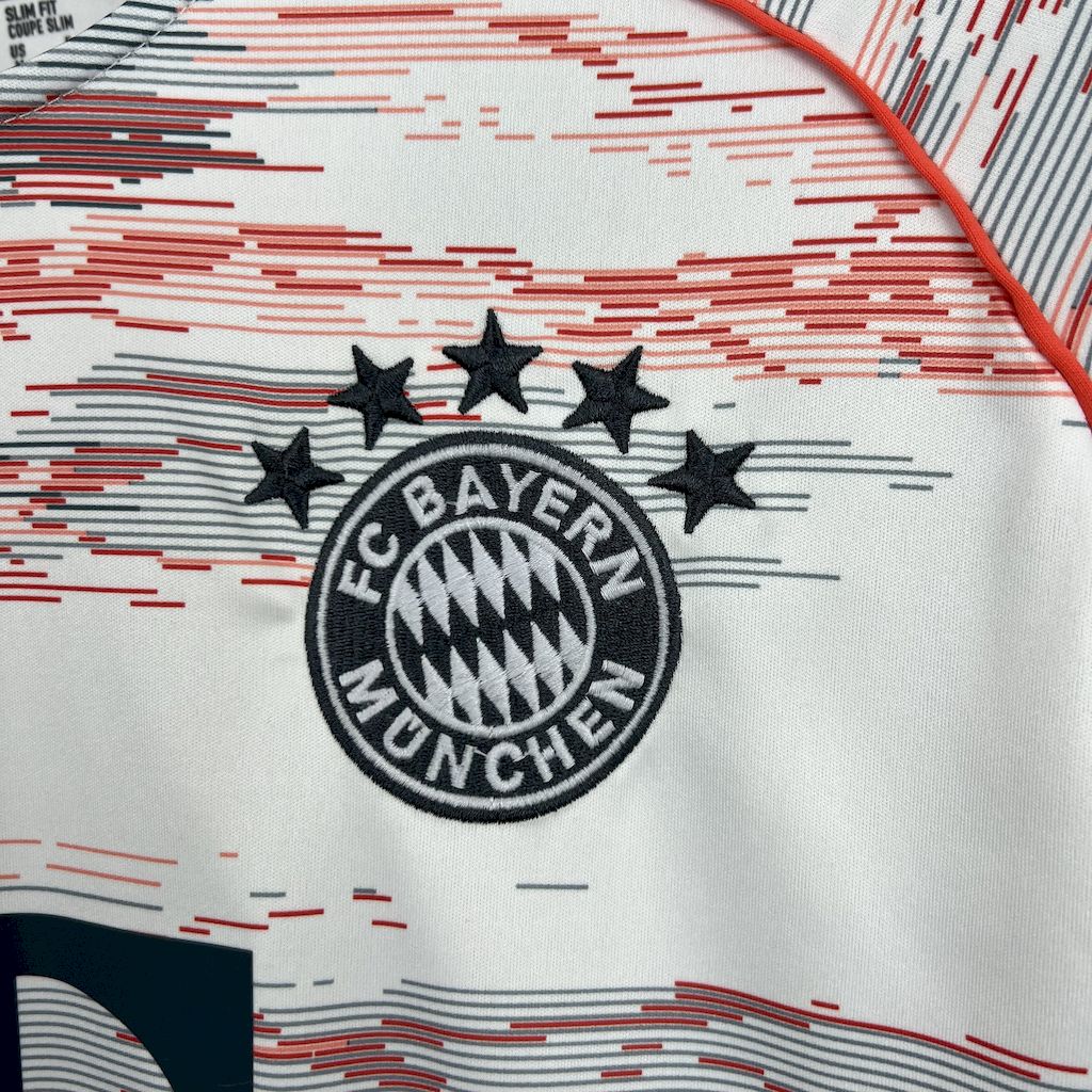 Bayern Munich 2025/26 Away Jersey