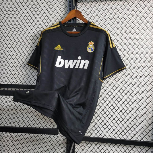 Retro Real Madrid 2011/12 Away Jersey
