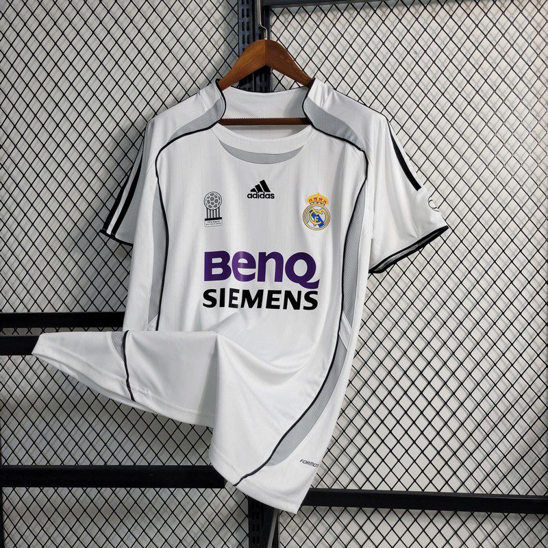 Retro Real Madrid 2006/07 Home Jersey