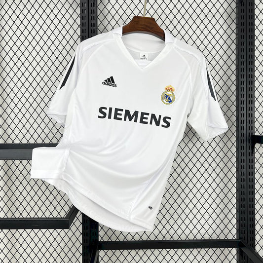 Retro Real Madrid 2005/06 Home Jersey