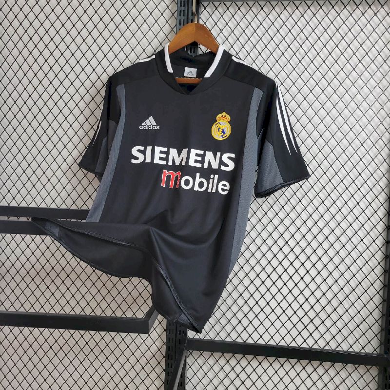 Retro Real Madrid 2004/05 Away Jersey