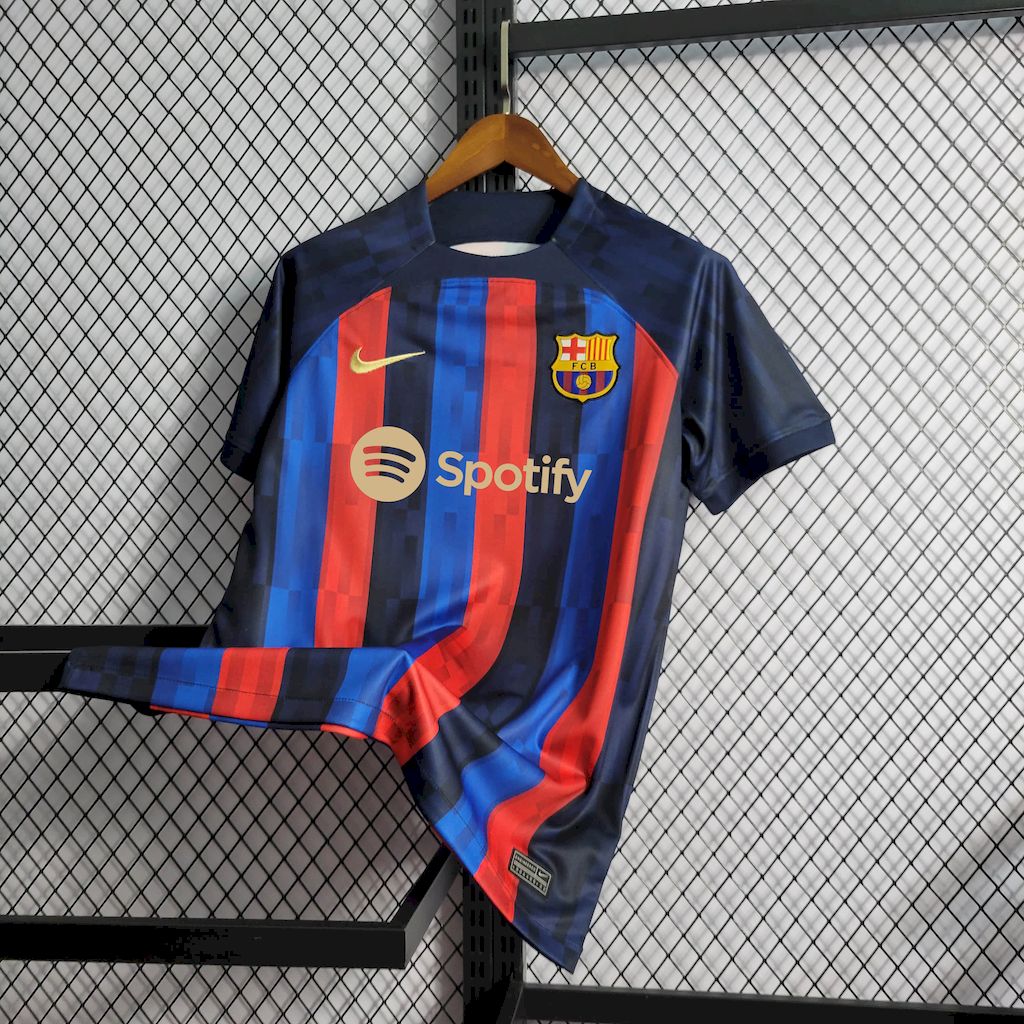 Retro Barcelona 2022/23 Home Jersey