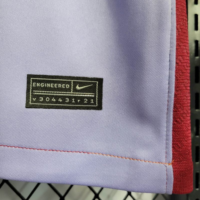 Retro Barcelona 2021/22 Away Jersey