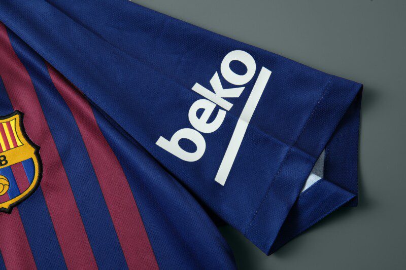 Retro Barcelona 2018/19 Home Jersey