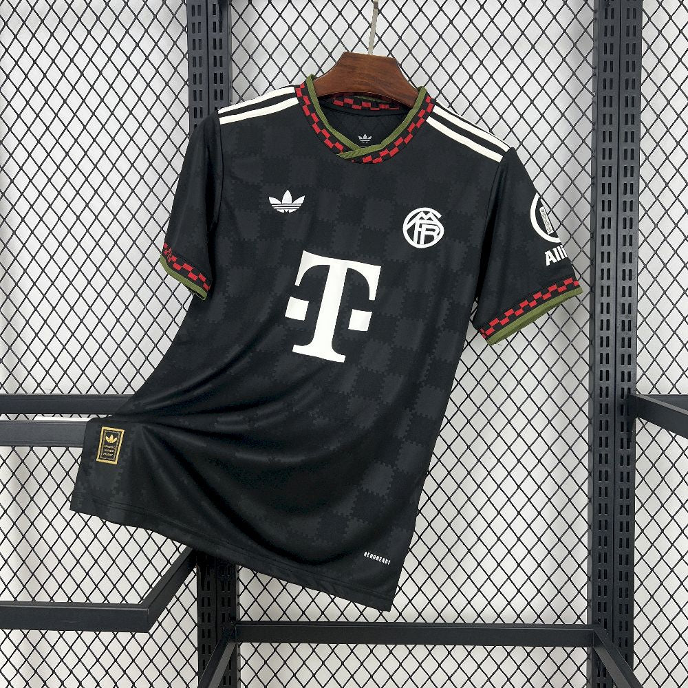 Bayern Munich 2025/26 Third Jersey