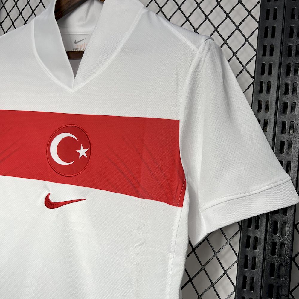 Turkiye 2024/25 Euro Home Jersey