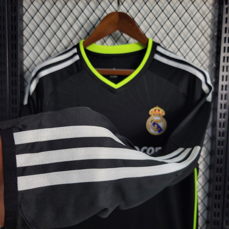 Retro Real Madrid 2010/11 Away Long Sleeve Jersey