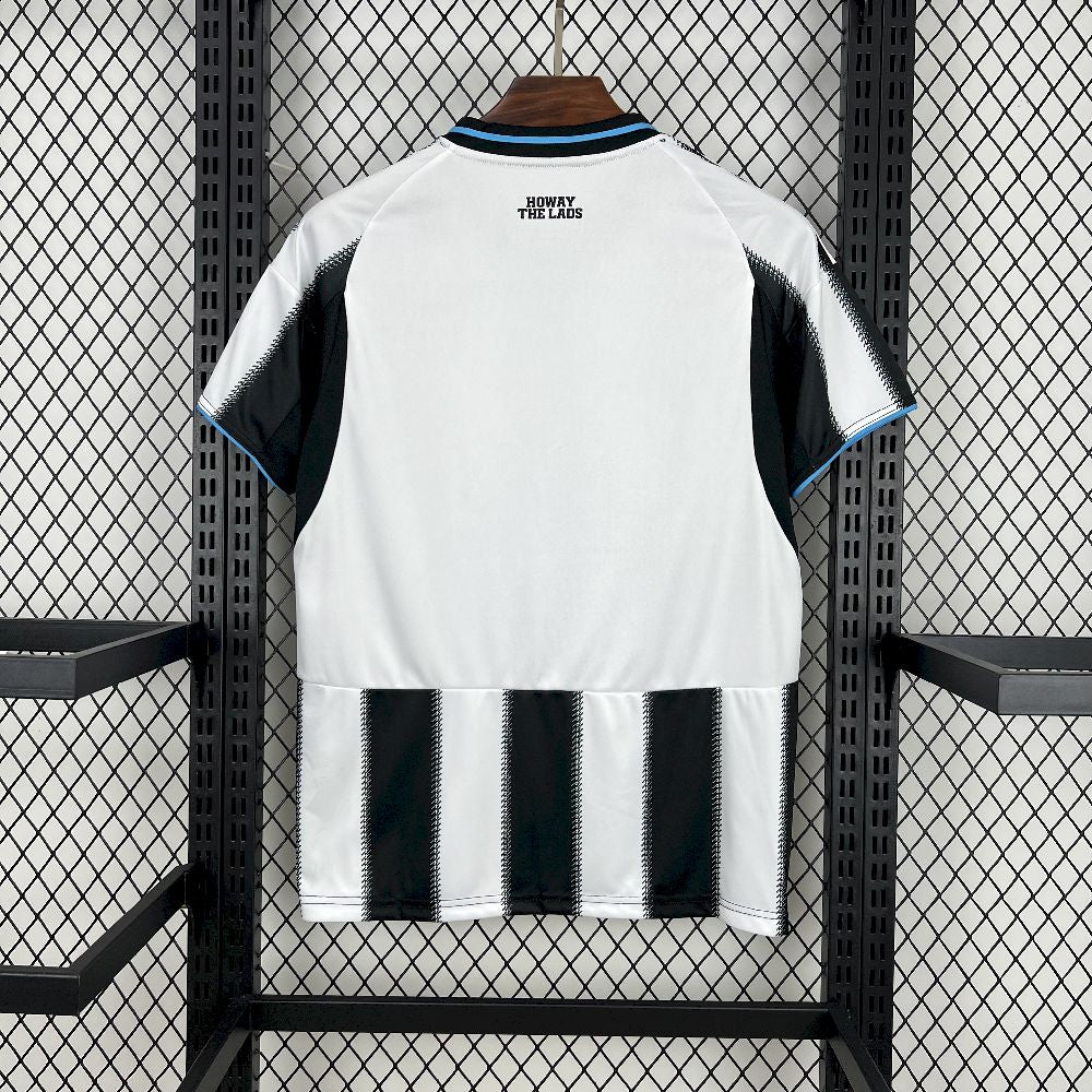 Newcastle United 2025/26 Home Jersey