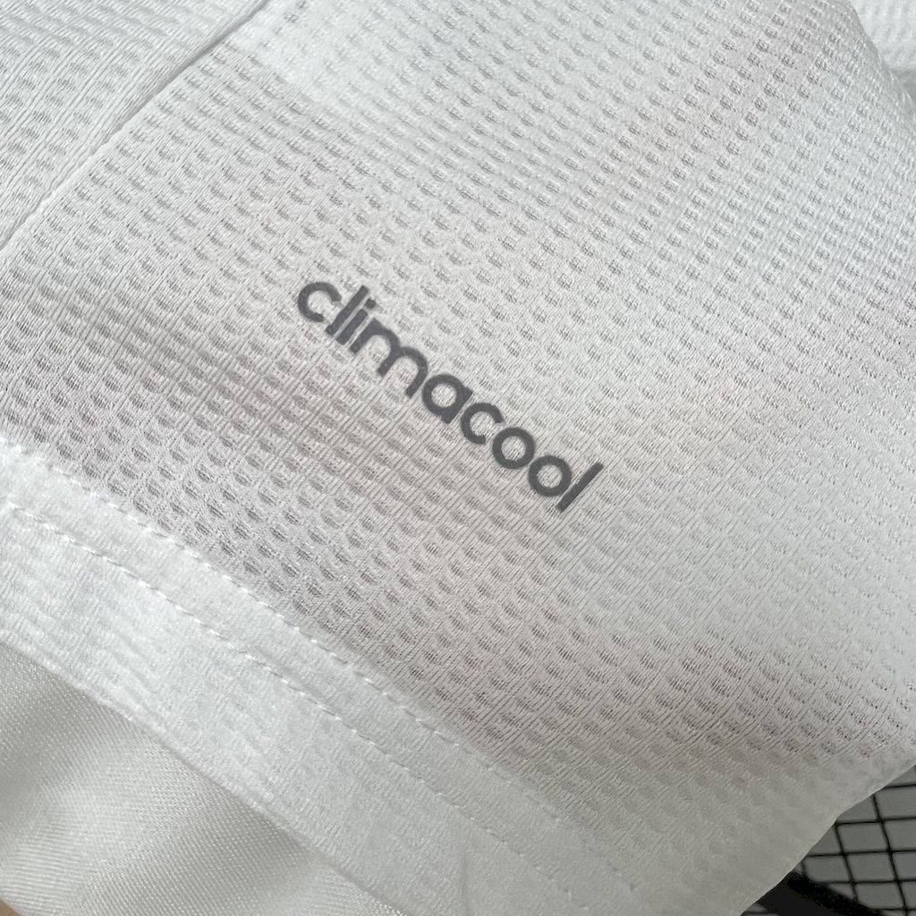 Retro Real Madrid 2015/16 Home Jersey