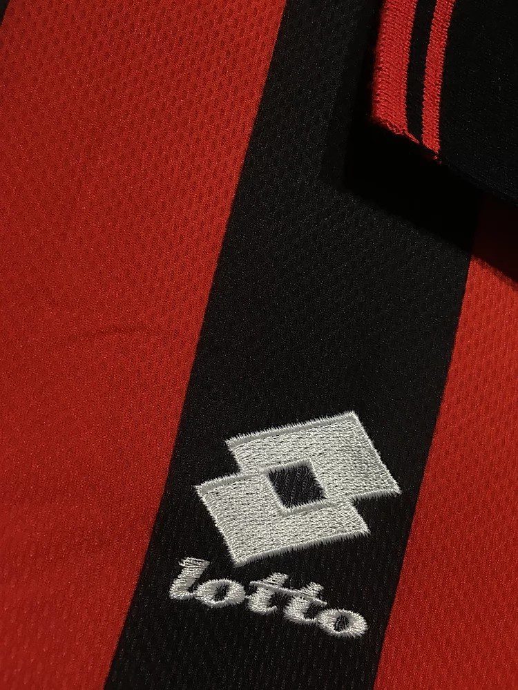 Retro AC Milan 1996-97 Home Jersey