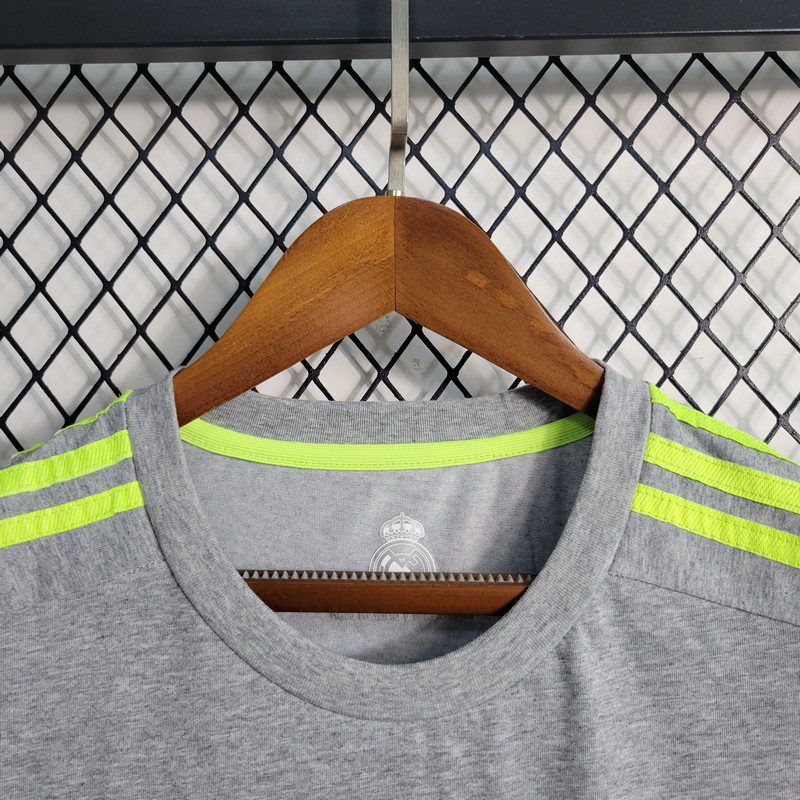 Retro Real Madrid 2015/16 Away Jersey