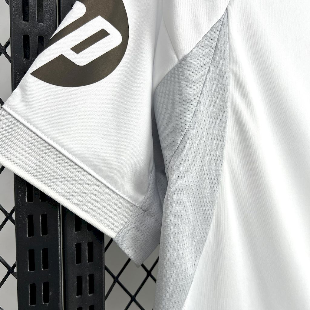 Real Madrid 2025/26 Home Jersey