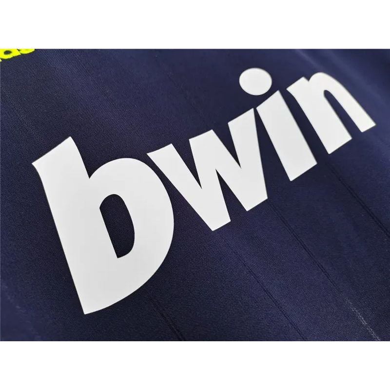 Retro Real Madrid 2012/13 Away Jersey