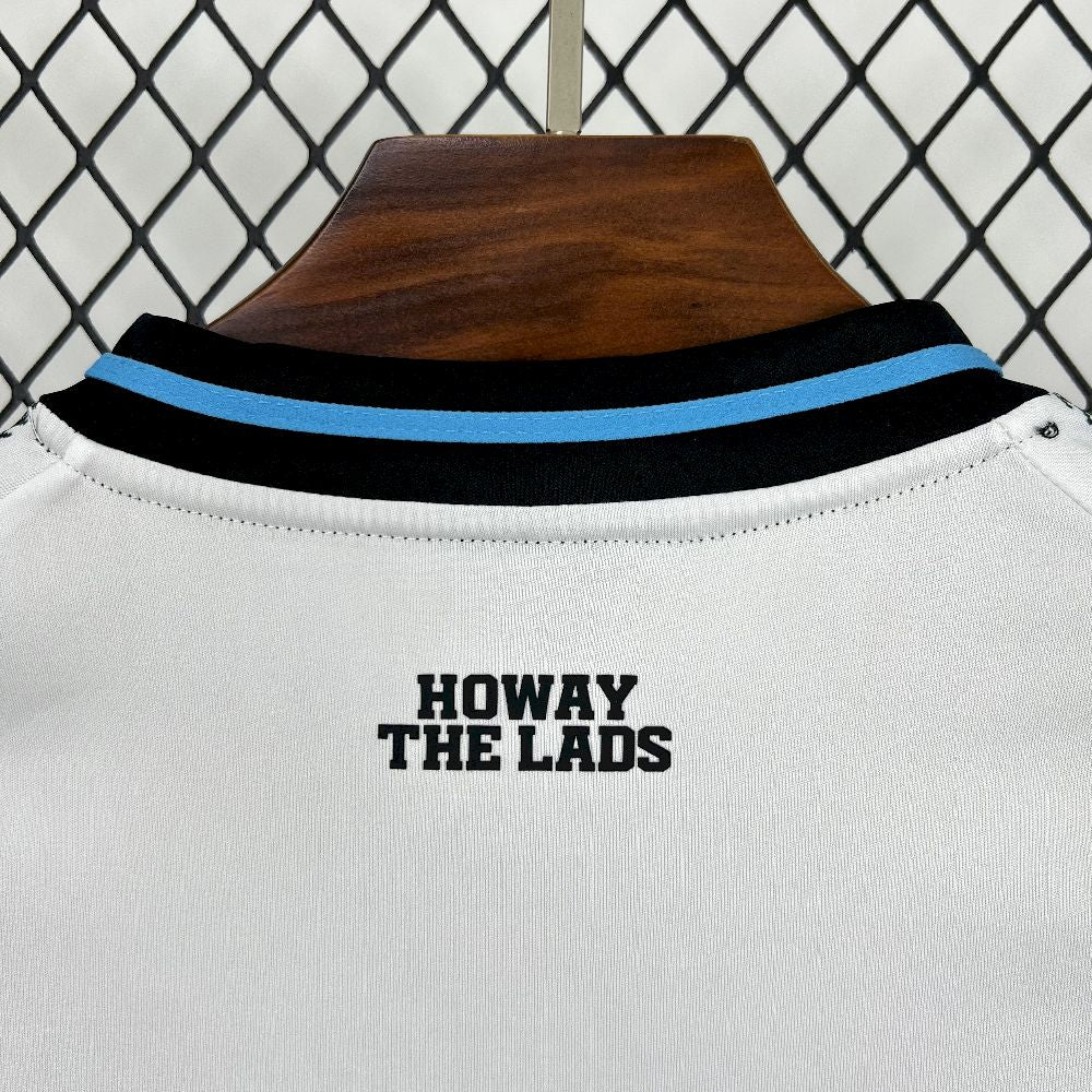 Newcastle United 2025/26 Home Jersey