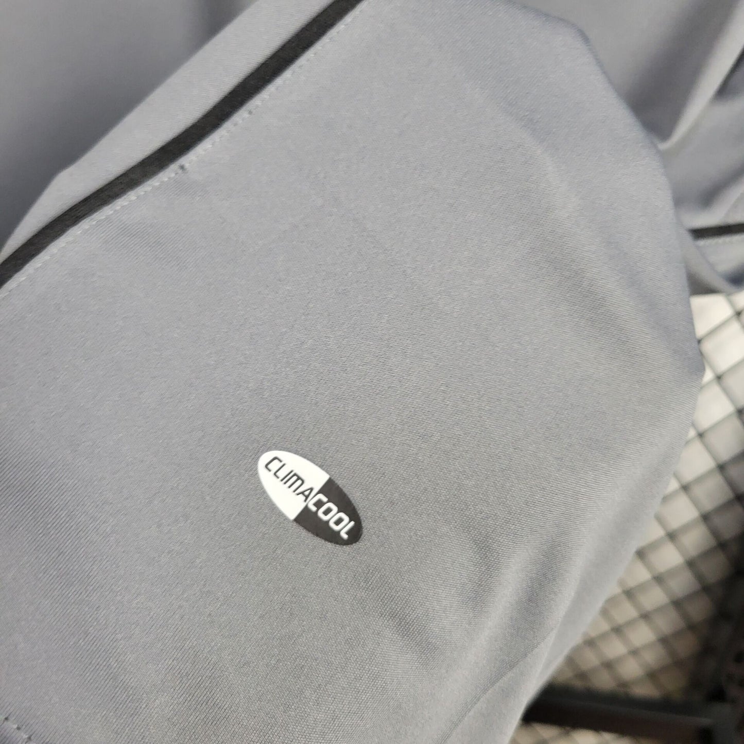 Retro Real Madrid 2005/06 Third Jersey