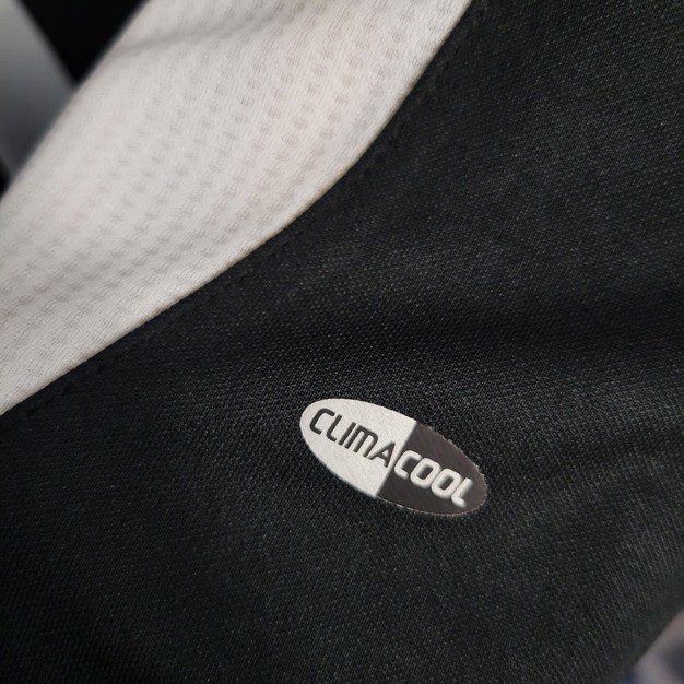 Retro Real Madrid 2006/07 Away Long Sleeve Jersey