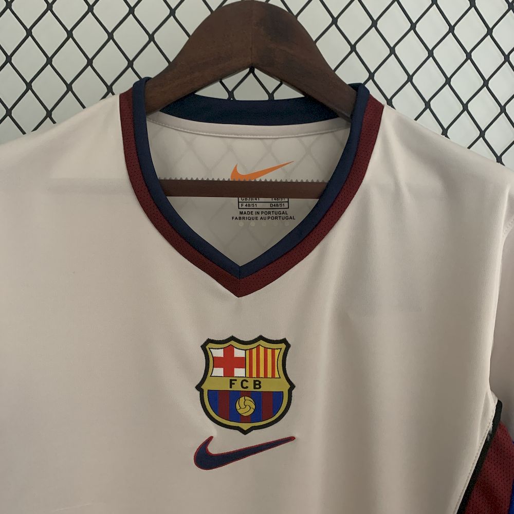 Retro Barcelona 1998/99 Away Jersey