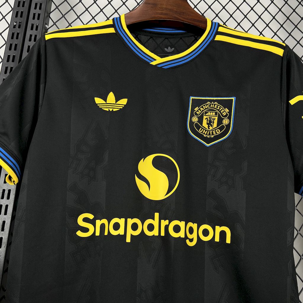 Manchester United 2025/26 Third Jersey