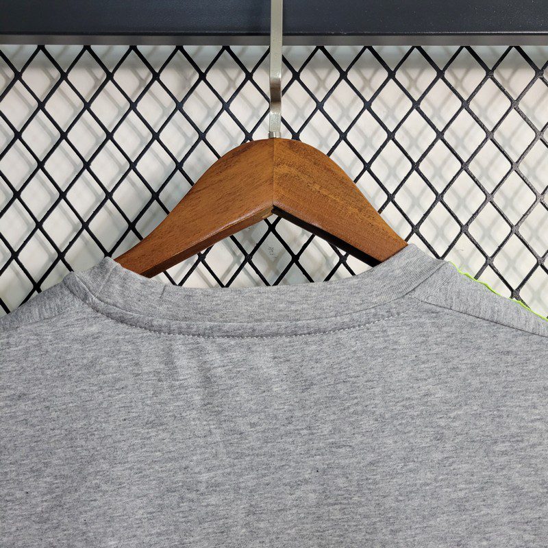 Retro Real Madrid 2015/16 Away Jersey