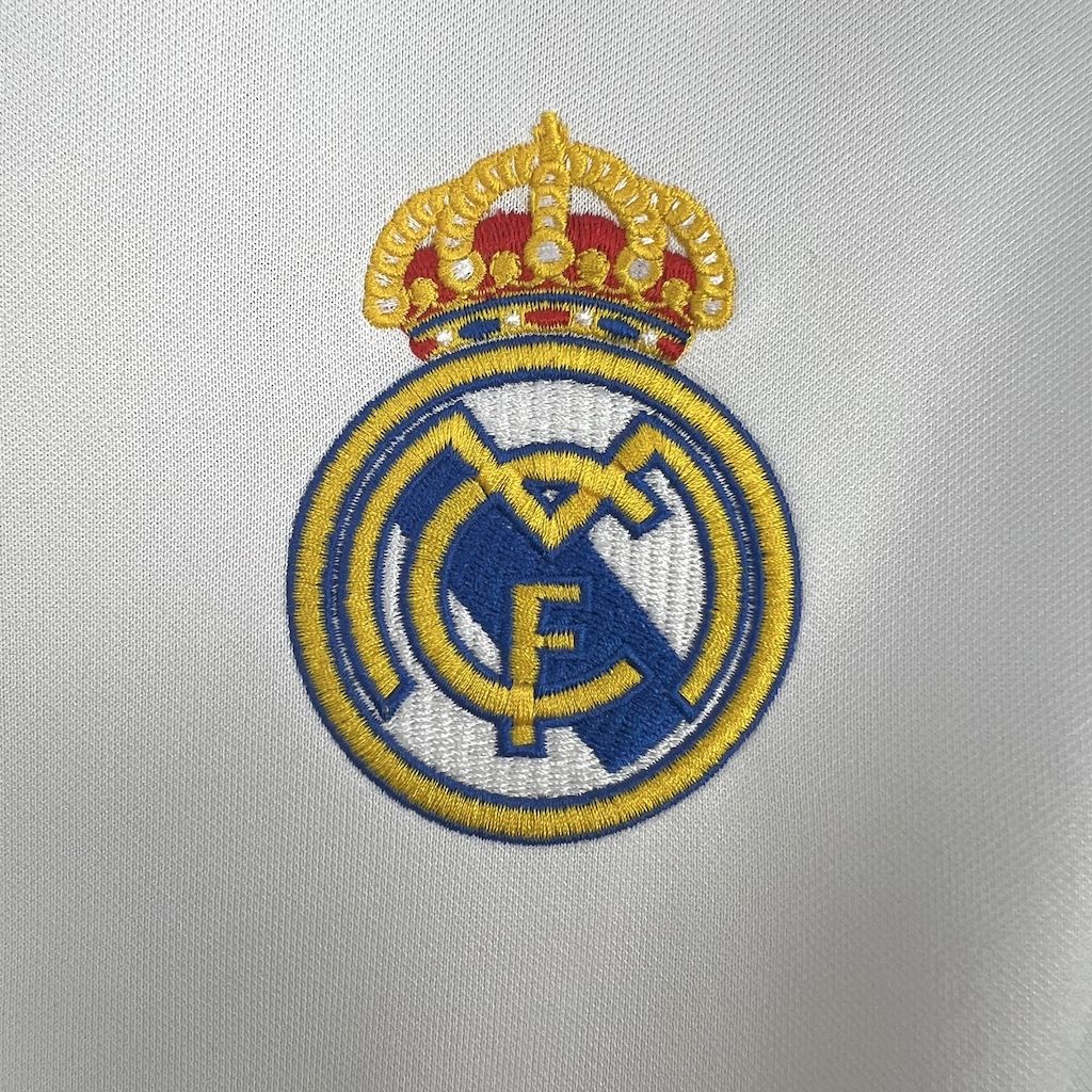 Retro Real Madrid 2003/04 Home Jersey