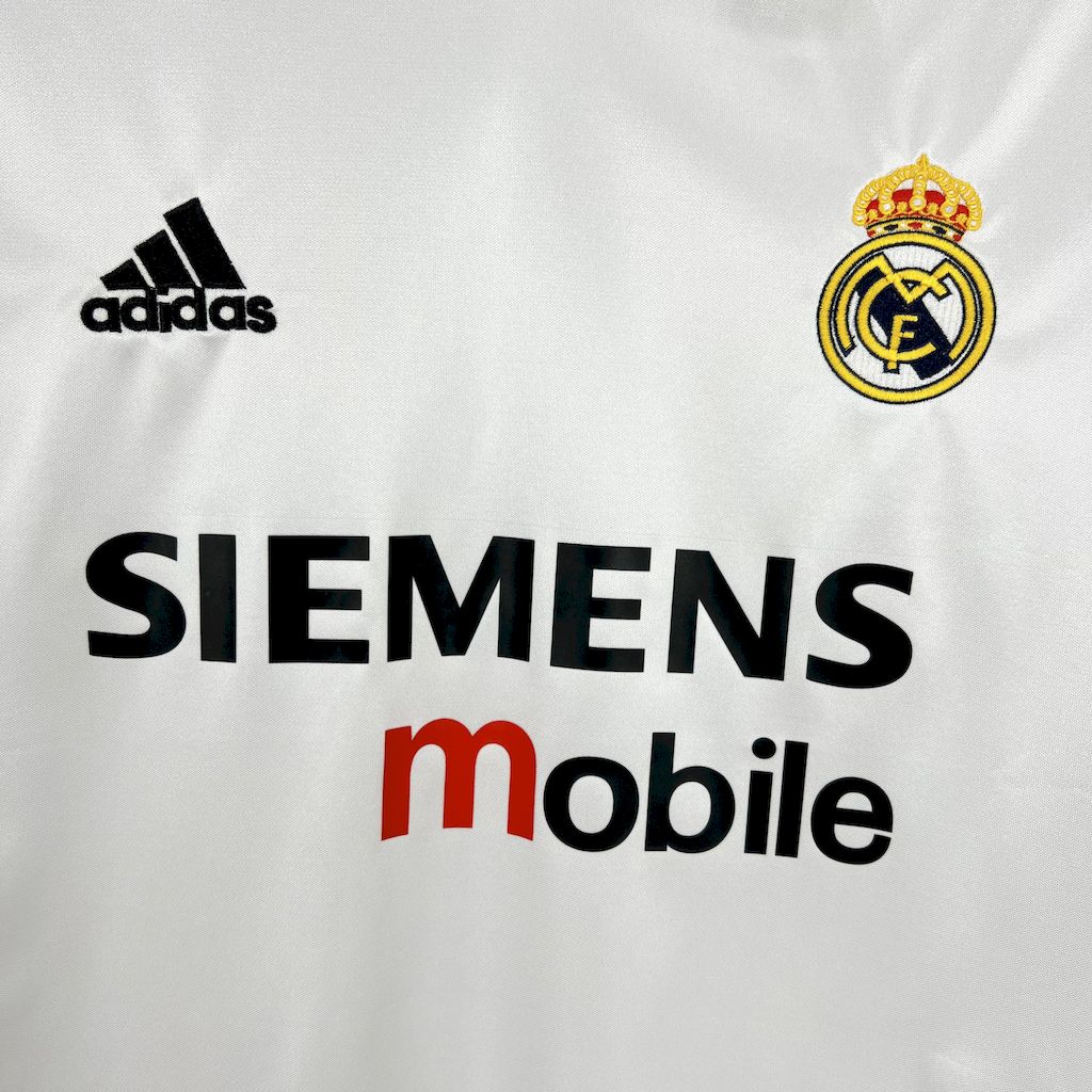 Retro Real Madrid 2004/05 Home Jersey