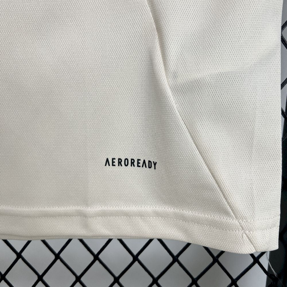 Liverpool 2025/26 Away Jersey