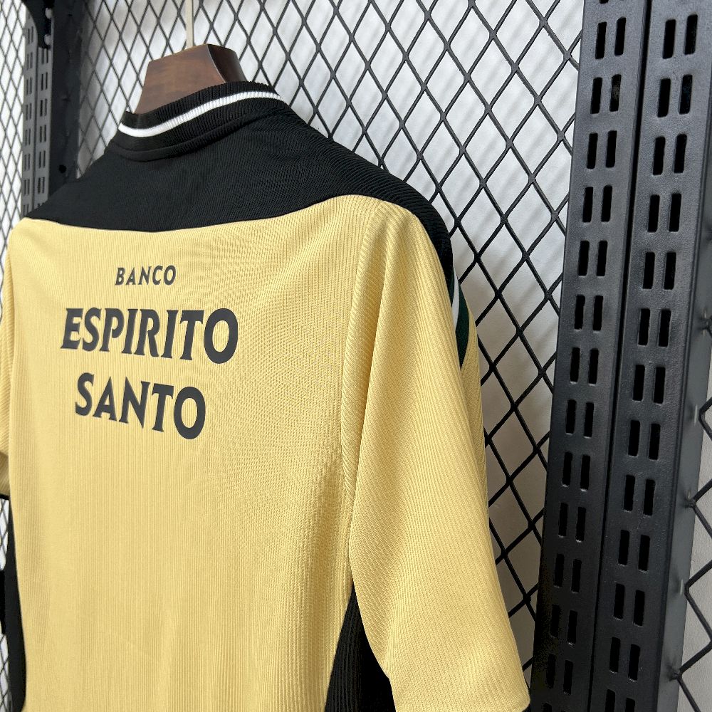 Retro Sporting CP 2003/04 Away Jersey