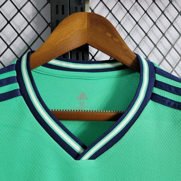 Retro Real Madrid 2019/20 Third Jersey