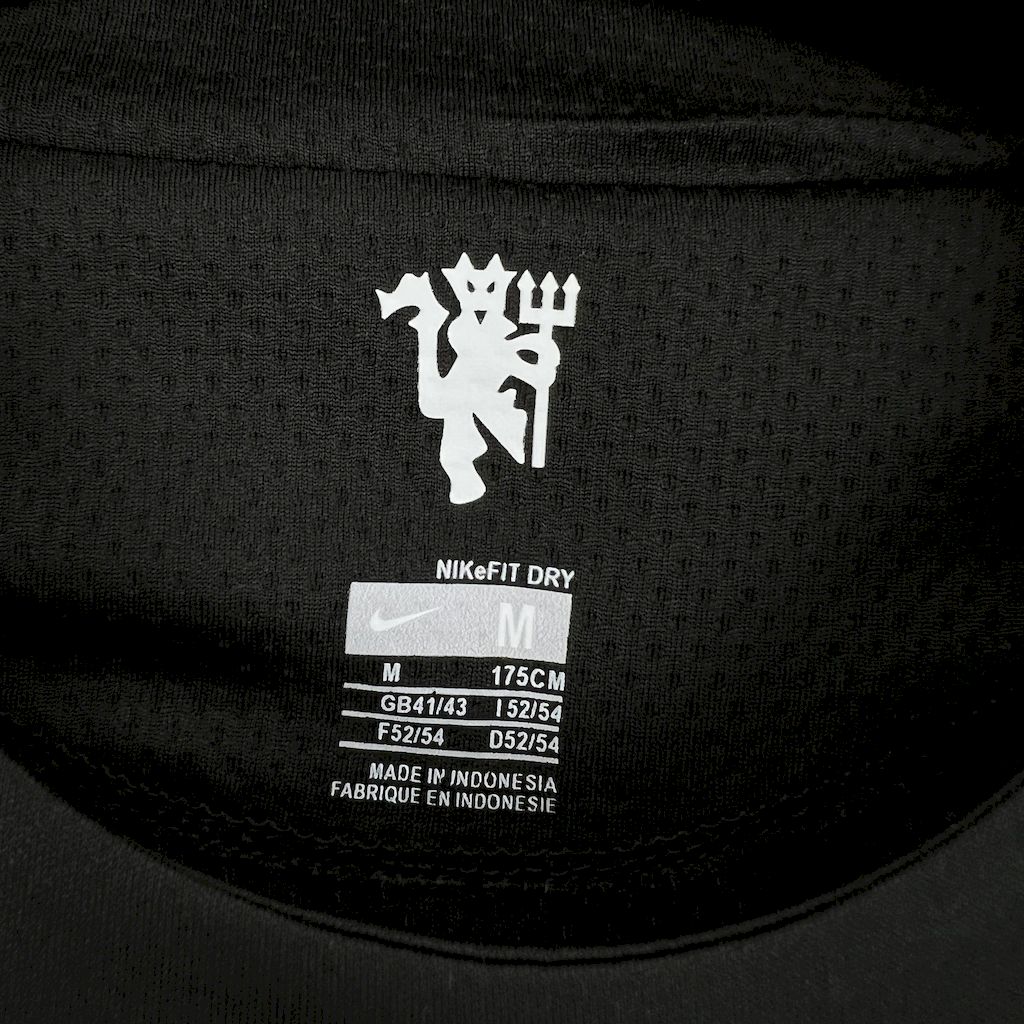 Retro Manchester United 2007/08 Third Jersey