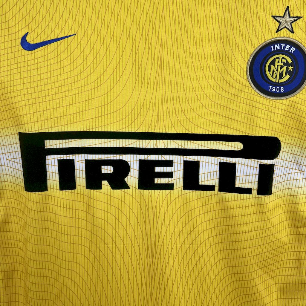 Retro Inter Milan 2002/03 Third Jersey