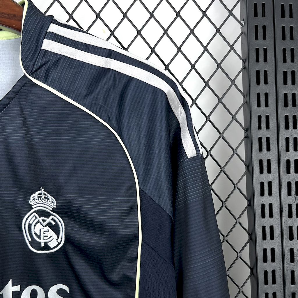 Real Madrid 2025/26 Away Long Sleeve Jersey