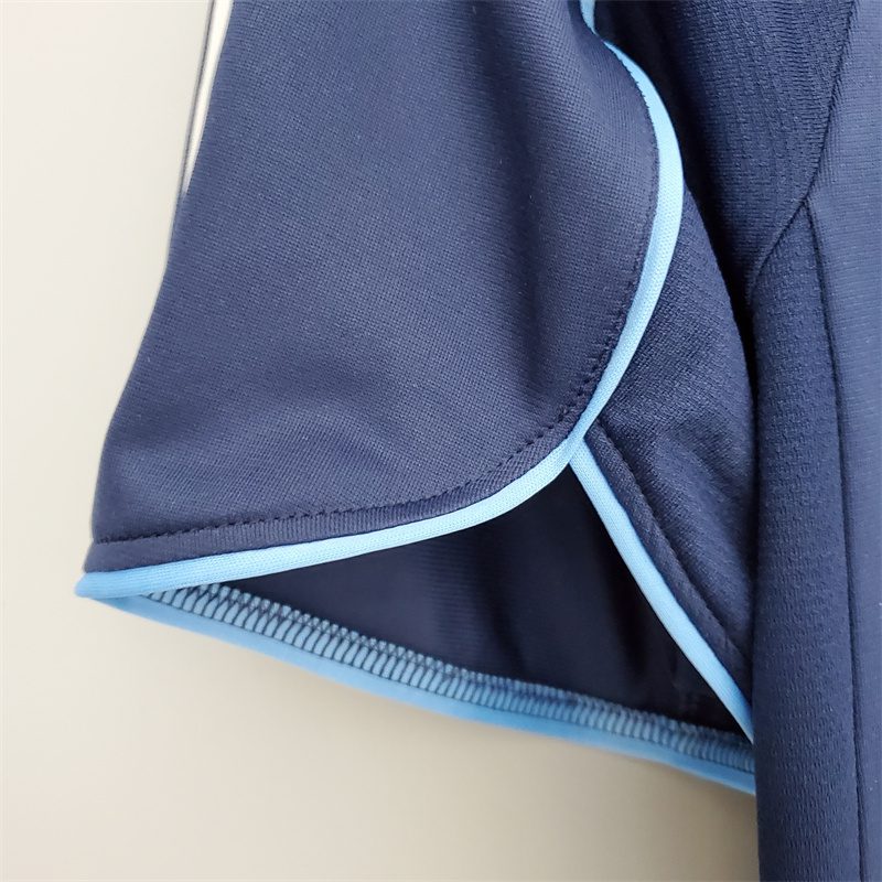 Retro Real Madrid 2005/06 Away Jersey