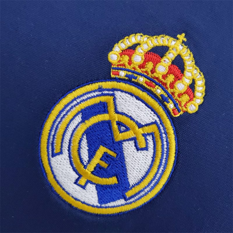 Retro Real Madrid 2005/06 Away Jersey