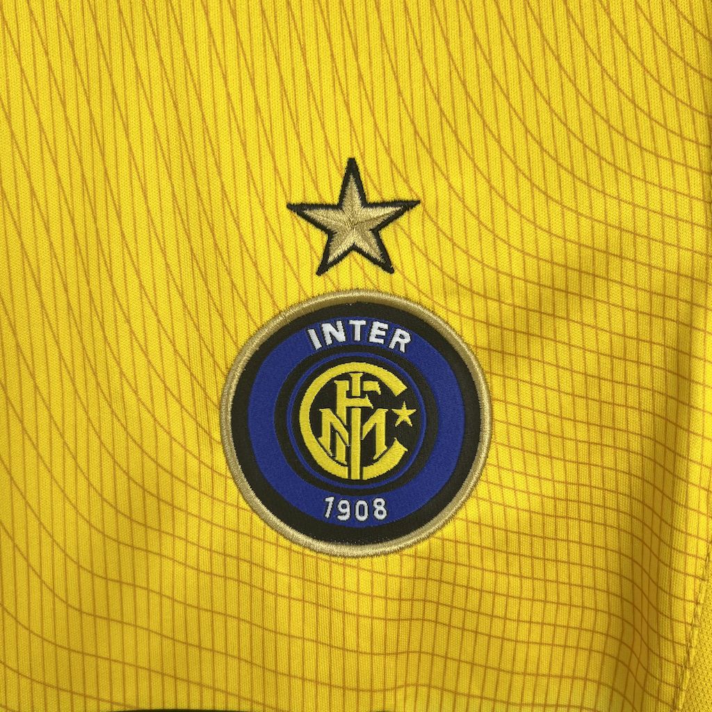 Retro Inter Milan 2002/03 Third Jersey