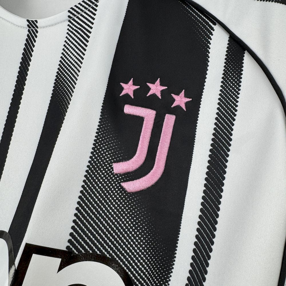 Juventus 2025/26 Home With New Sponsors Jersey