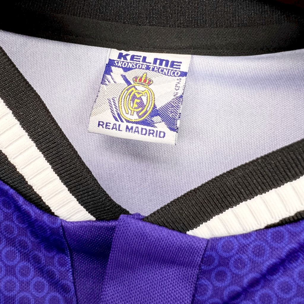 Retro Real Madrid 1997/98 Away Jersey