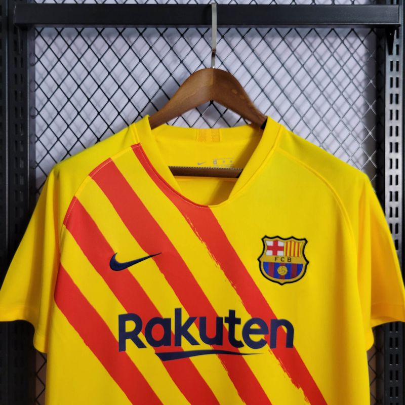 Retro Barcelona 2019/20 Fourth Jersey