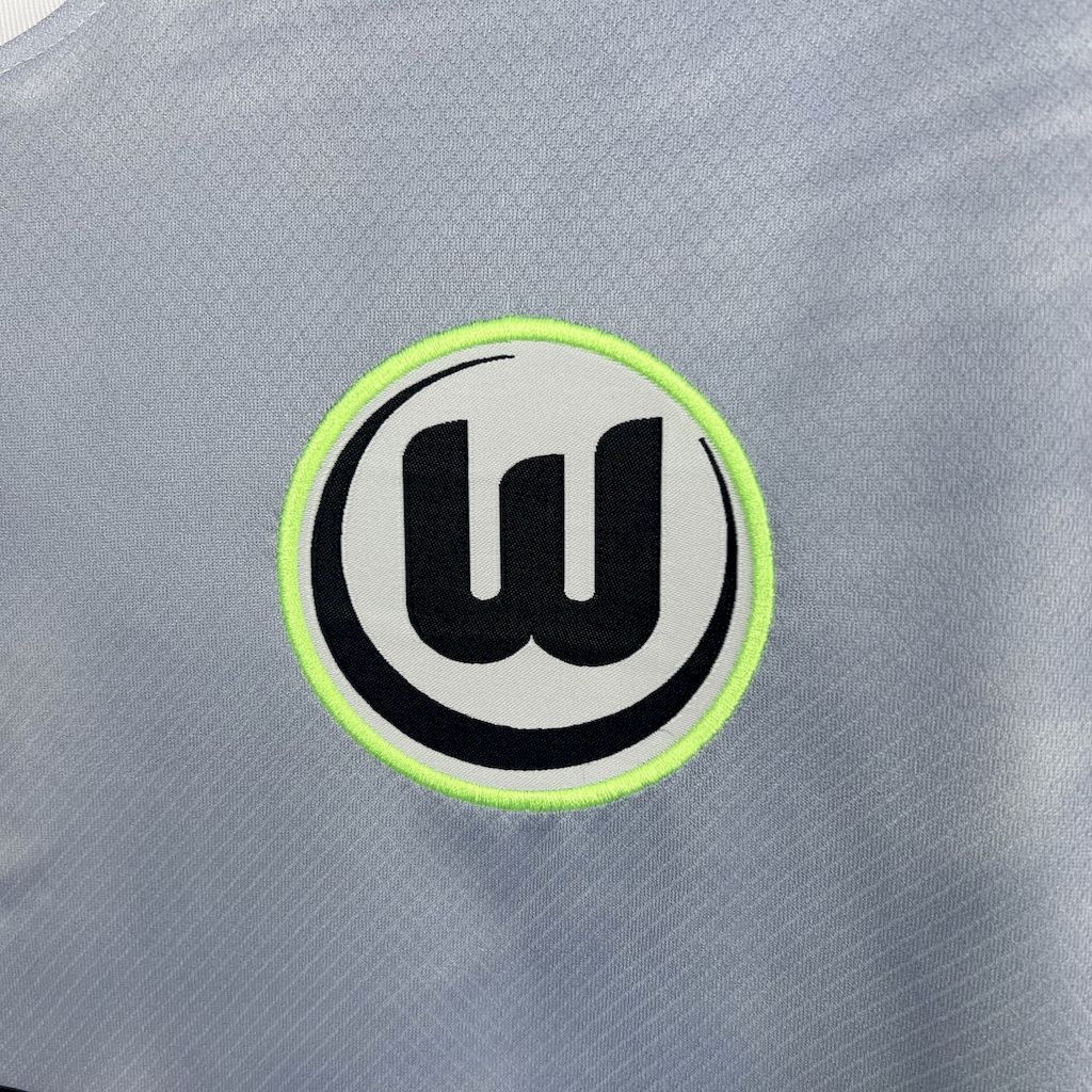 Wolfsburg 2025/26 Away Jersey
