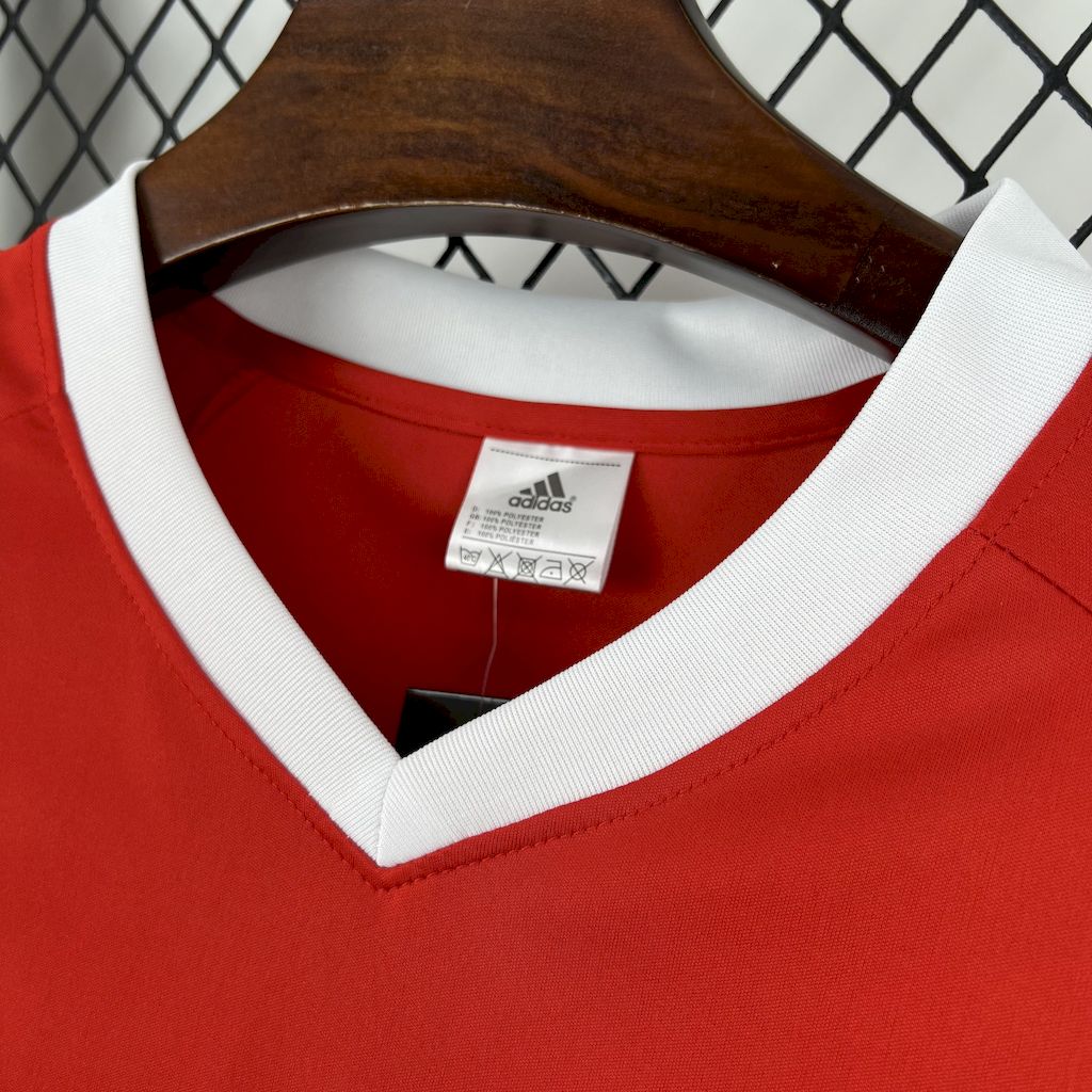 Retro Benfica 2002/03 Home Jersey