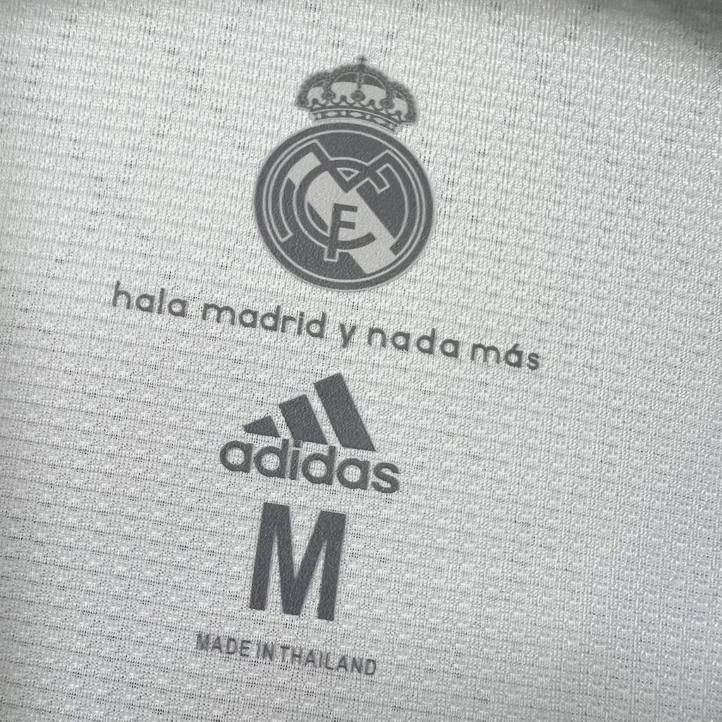 Retro Real Madrid 2015/16 Home Jersey