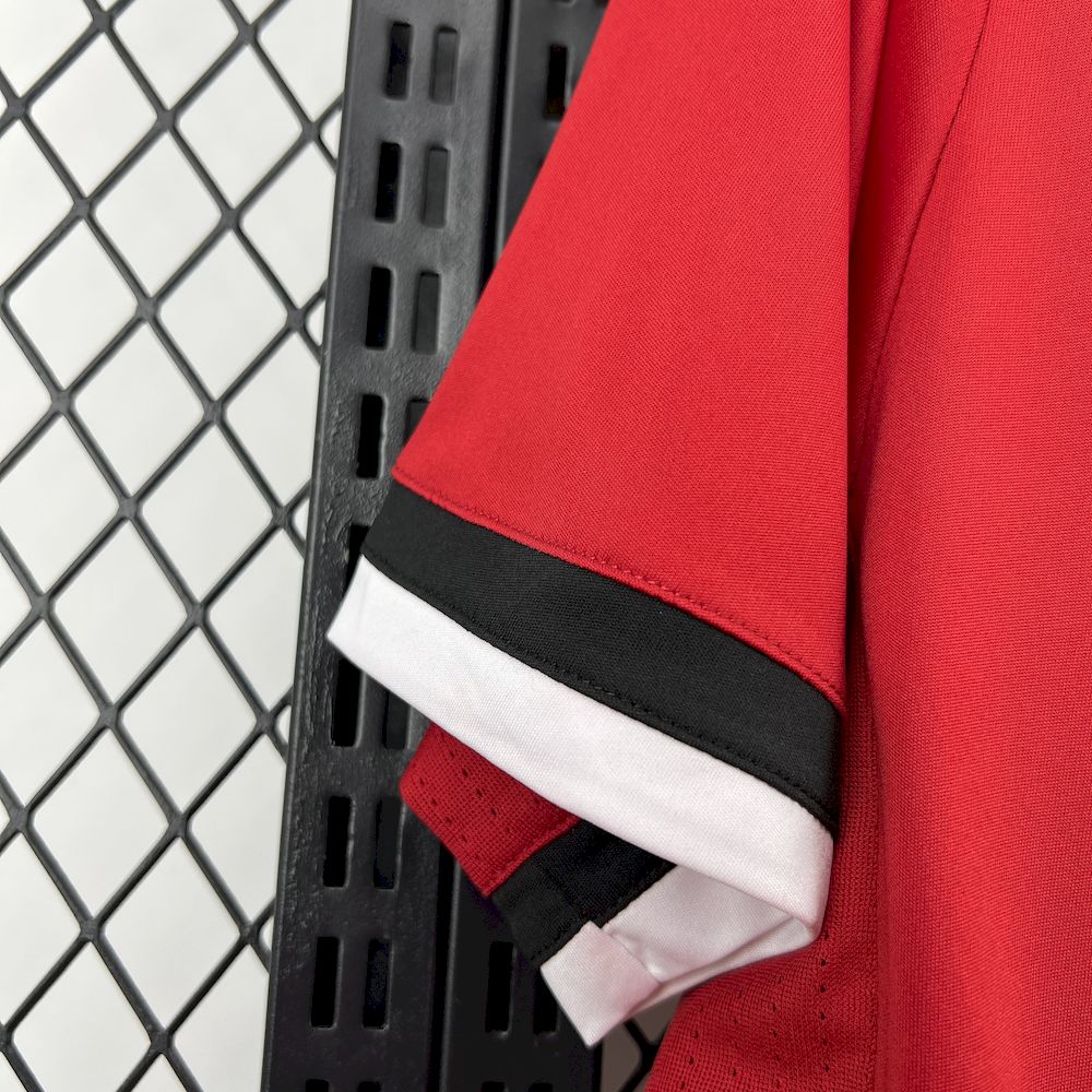 Retro Manchester United 2017/18 Home Jersey