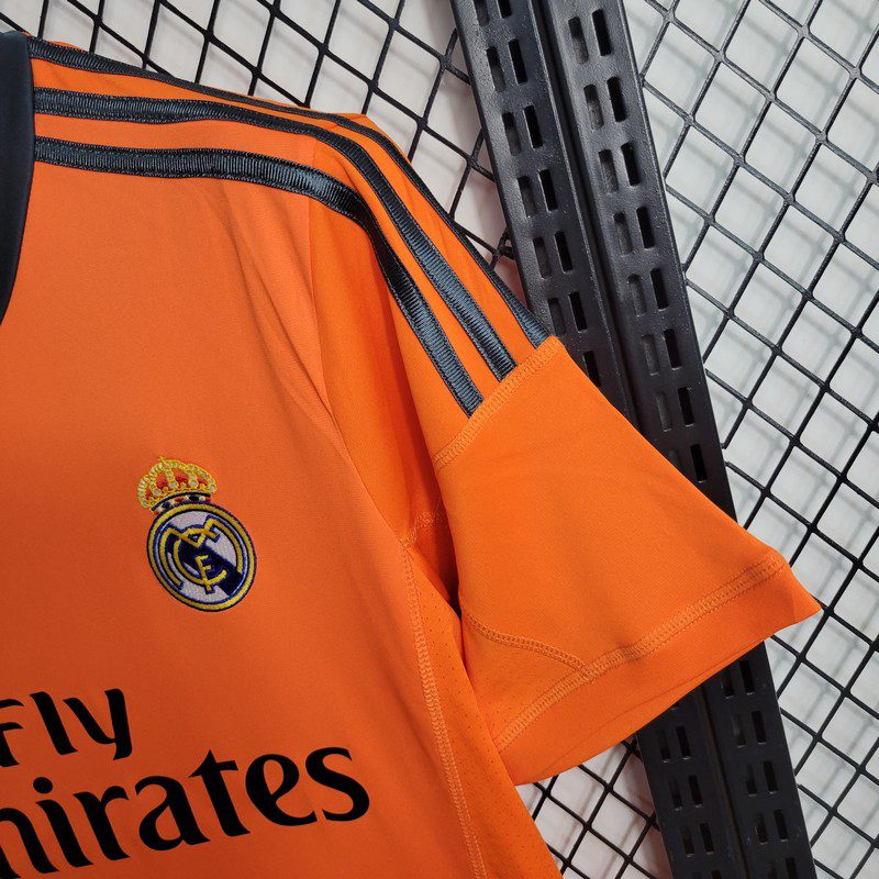 Retro Real Madrid 2013/14 Third Jersey