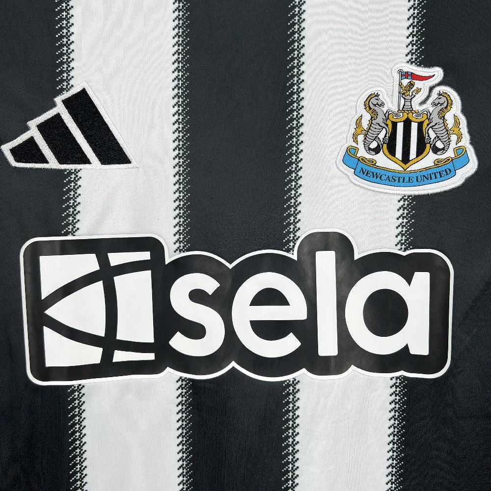 Newcastle United 2025/26 Home Jersey