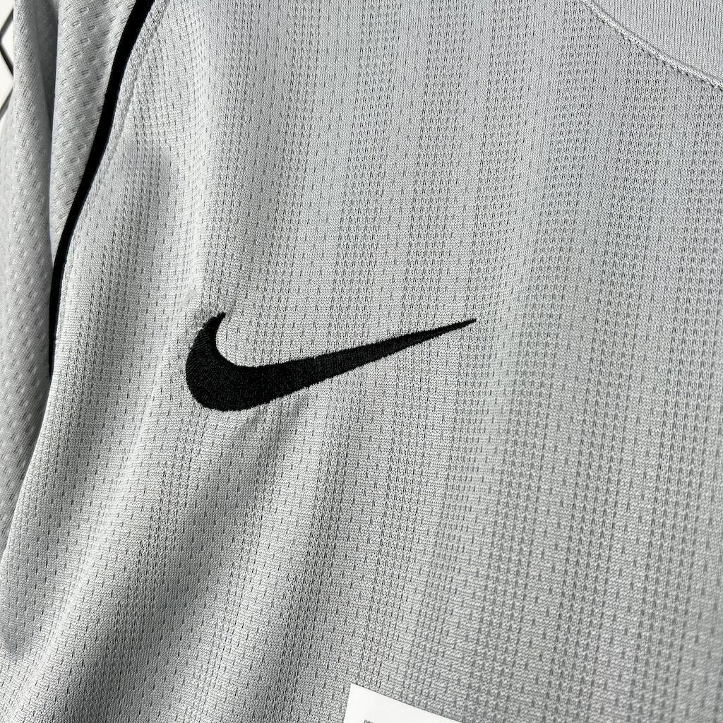 Retro Manchester United 2007/08 Goalkeeper Jersey