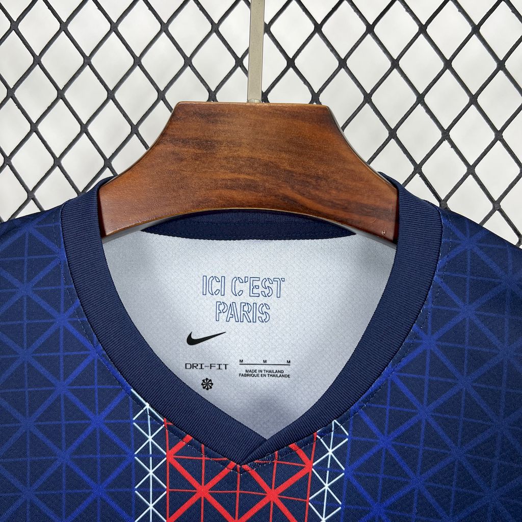 Paris Saint-Germain 2025/26 Home Jersey