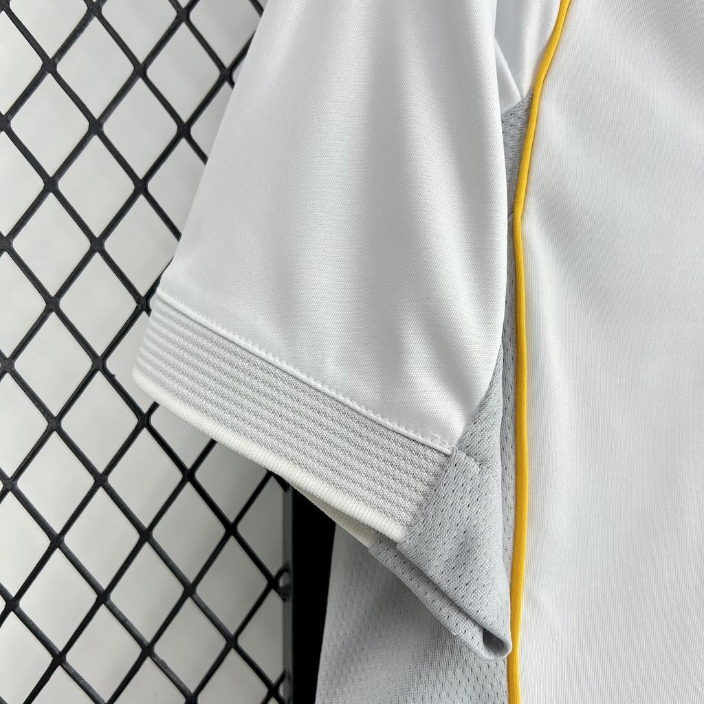 Real Madrid 2025/26 Home Jersey