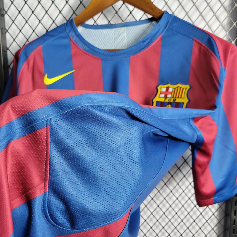 Retro Barcelona 2005/06 Home Jersey