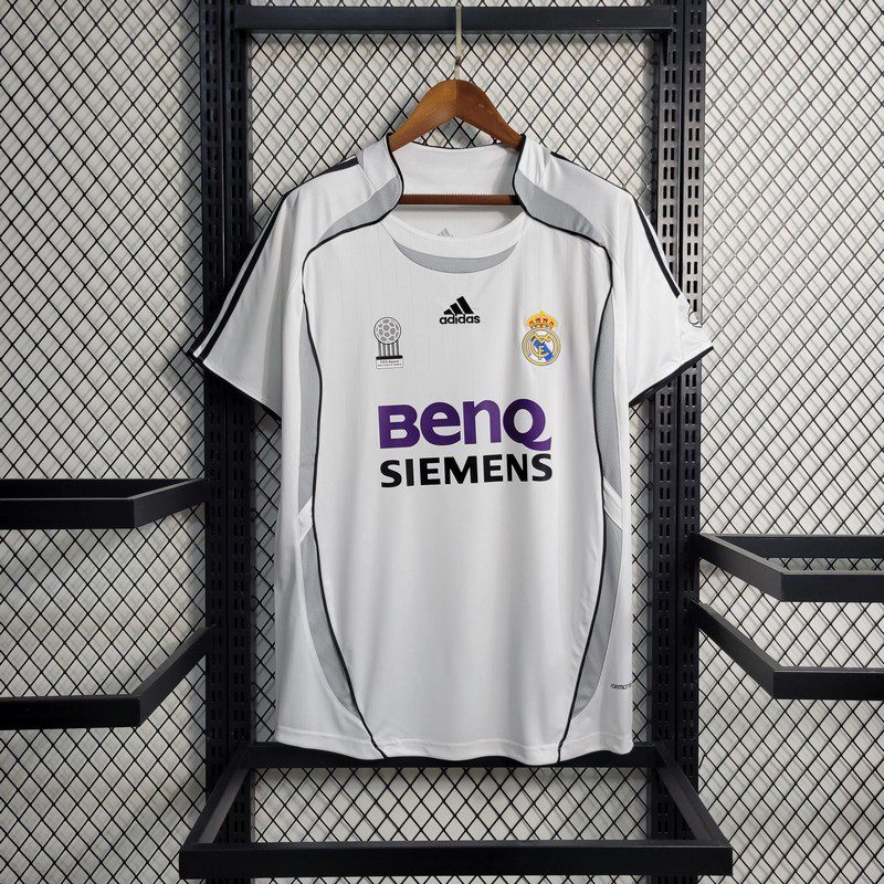 Retro Real Madrid 2006/07 Home Jersey